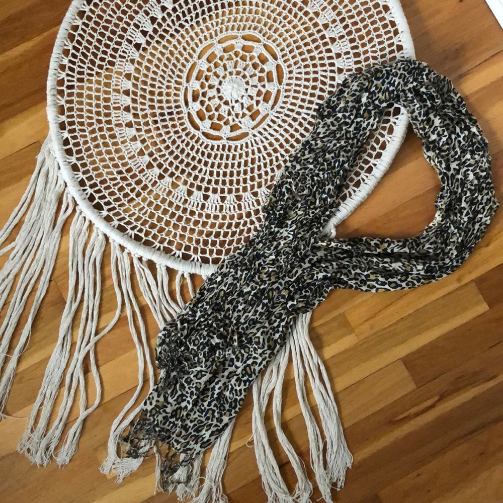 Leopard print scarf